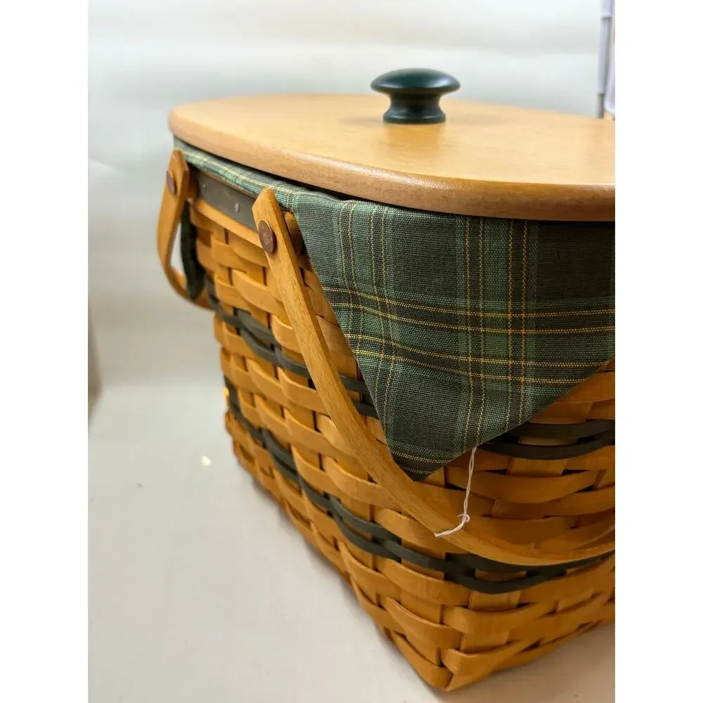 1997 Longaberger Traditions Collection Fellowship Basket – Sixth Edition